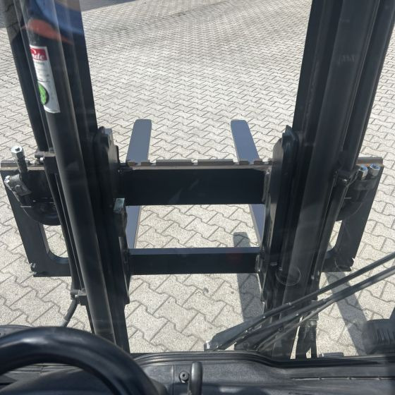 Linde E20PH (386-02) EVO - Electric forklift: picture 4 Linde E20PH (386-02) EVO - Electric forklift: picture 4