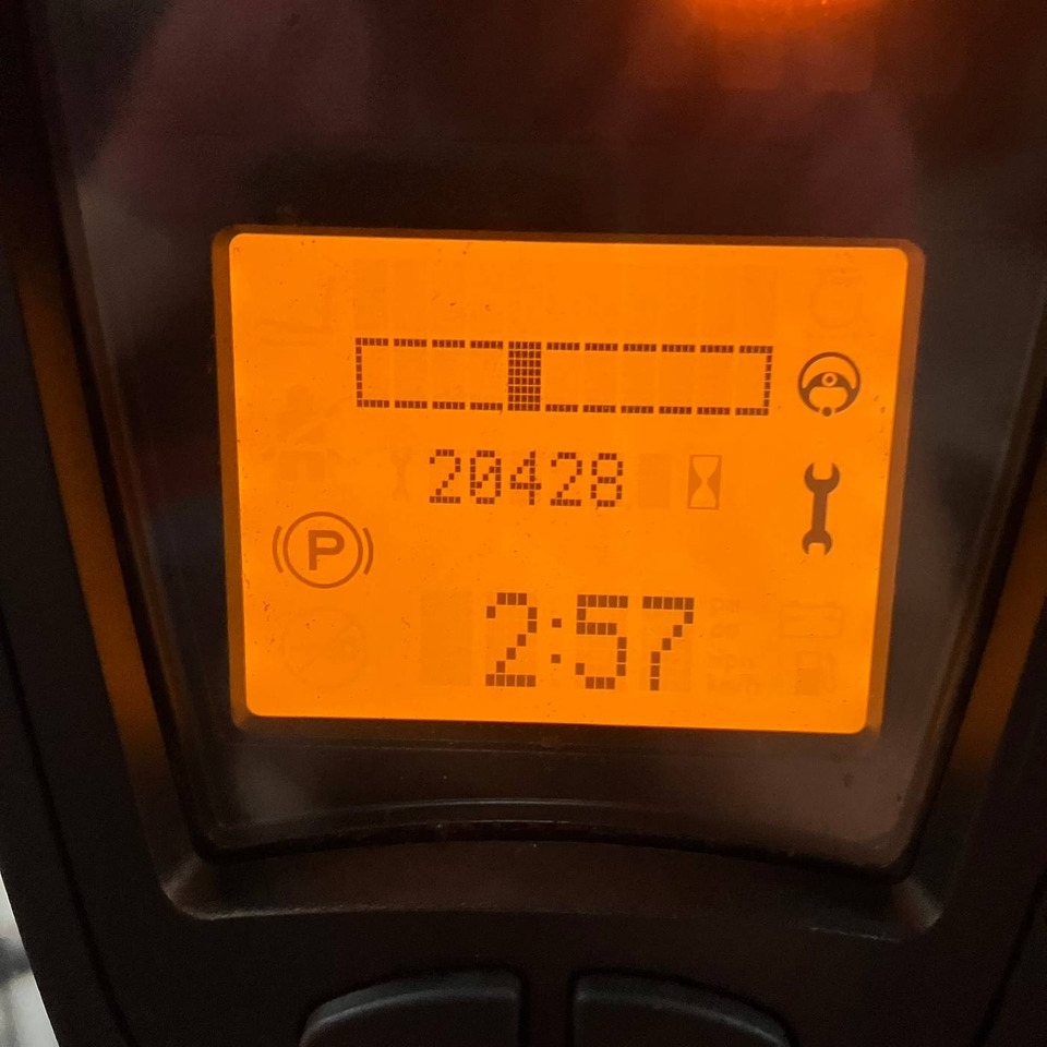 Linde E20PH (386-02) EVO - Electric forklift: picture 3 Linde E20PH (386-02) EVO - Electric forklift: picture 3