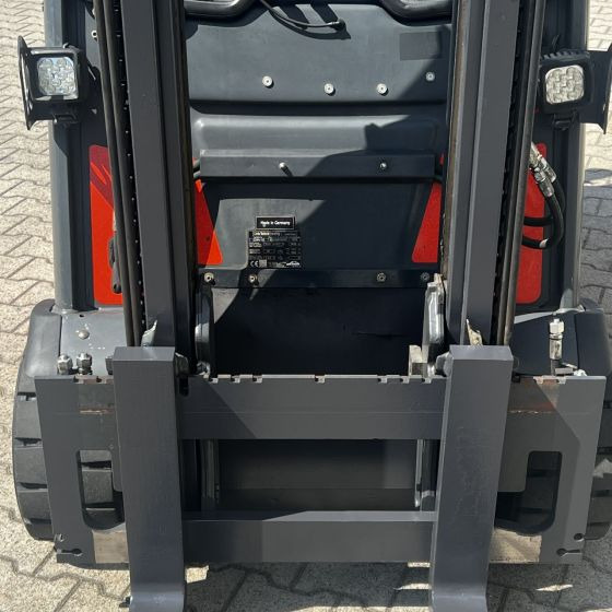 Linde E20PH (386-02) EVO - Electric forklift: picture 5 Linde E20PH (386-02) EVO - Electric forklift: picture 5