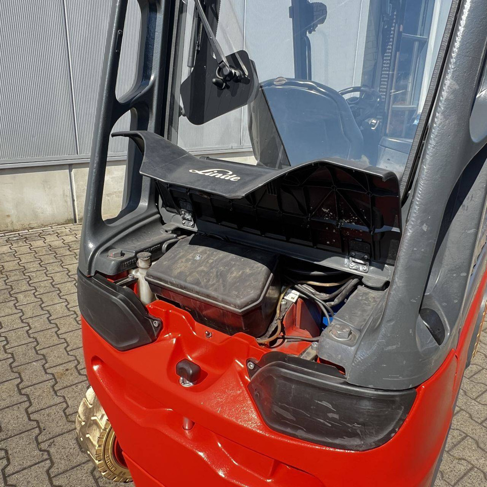 Linde E25 (387) leasing Linde E25 (387): picture 8 Linde E25 (387) leasing Linde E25 (387): picture 8