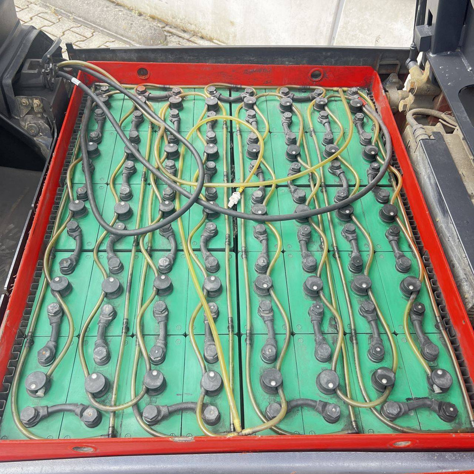 Linde E25L (387) leasing Linde E25L (387): picture 9 Linde E25L (387) leasing Linde E25L (387): picture 9