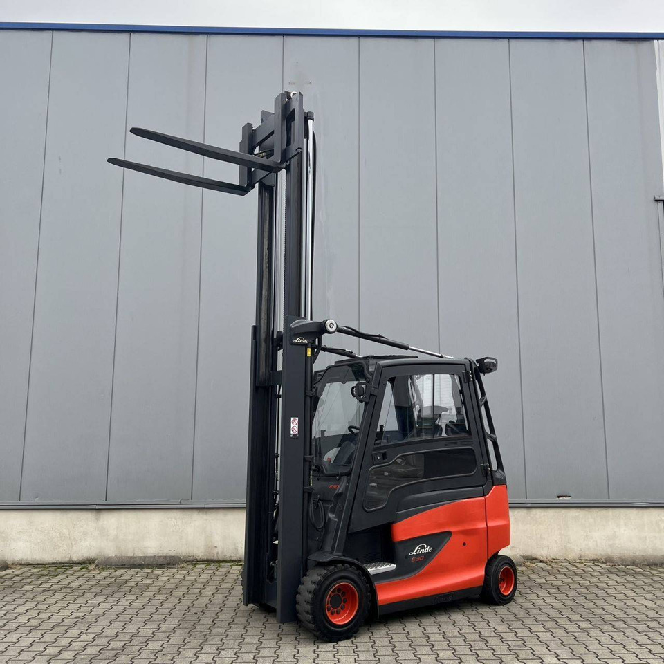 Electric forklift Linde E30/600 HL (387): picture 20 Electric forklift Linde E30/600 HL (387): picture 20