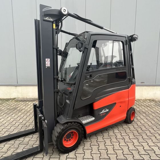 Linde E30/600 HL (387) - Electric forklift: picture 1 Linde E30/600 HL (387) - Electric forklift: picture 1