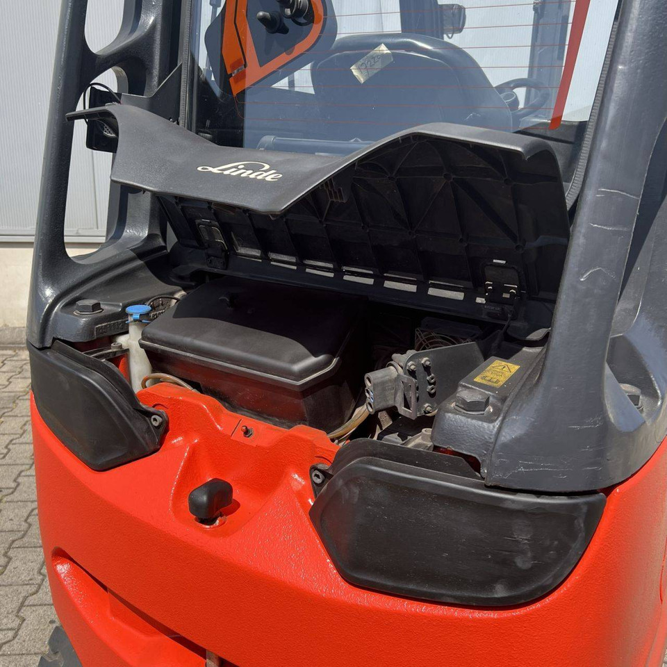 Electric forklift Linde E30/600 HL (387): picture 10