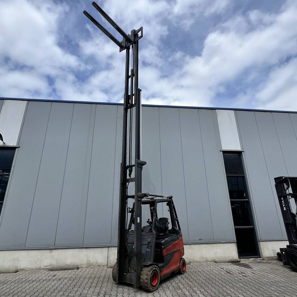 Electric forklift Linde E30/600H (387): picture 6 Electric forklift Linde E30/600H (387): picture 6