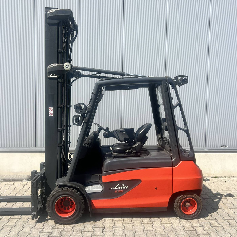Linde E35L (387) - Electric forklift: picture 2 Linde E35L (387) - Electric forklift: picture 2