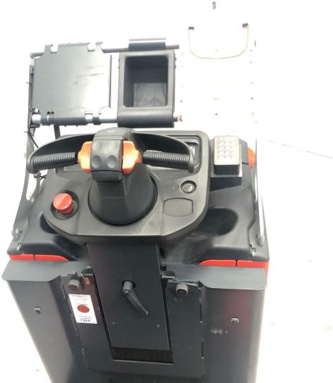 Linde P50C (1190) - Tow tractor: picture 3 Linde P50C (1190) - Tow tractor: picture 3