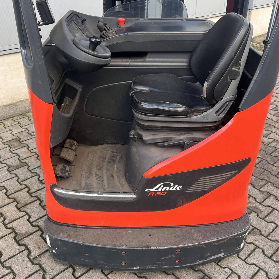Linde R20 HD (1120) - Reach truck: picture 3 Linde R20 HD (1120) - Reach truck: picture 3