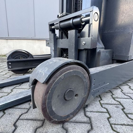 Linde R20 HD (1120) - Reach truck: picture 4 Linde R20 HD (1120) - Reach truck: picture 4