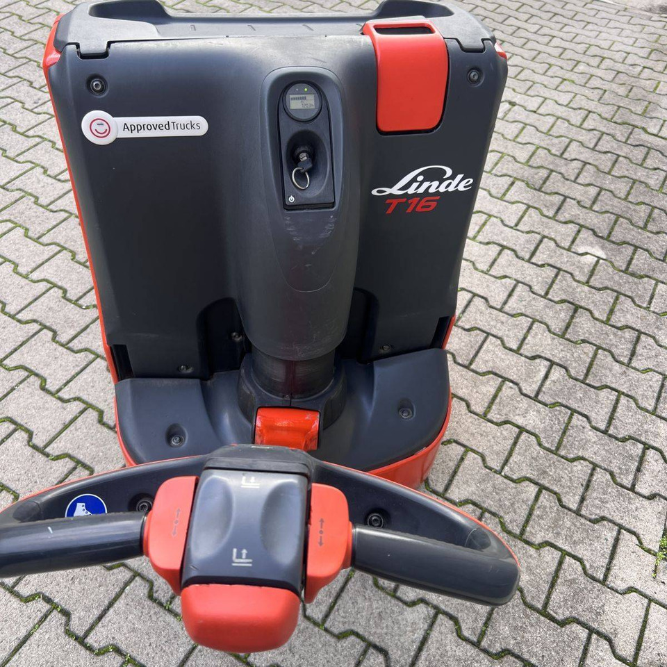 Linde T16 (1152) - Pallet truck: picture 4 Linde T16 (1152) - Pallet truck: picture 4