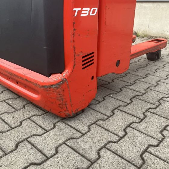 Linde T30 (131) - Pallet truck: picture 2 Linde T30 (131) - Pallet truck: picture 2