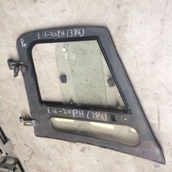 Right door for Linde, Series 386 - Door and parts for Material handling equipment: picture 2 Right door for Linde, Series 386 - Door and parts for Material handling equipment: picture 2