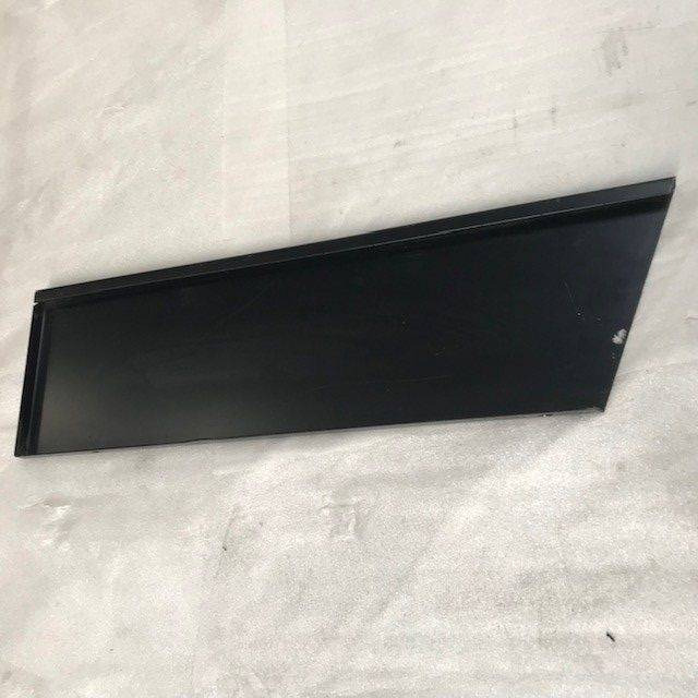 Side panel for OM Komstsu - Body and exterior for Material handling equipment: picture 2 Side panel for OM Komstsu - Body and exterior for Material handling equipment: picture 2