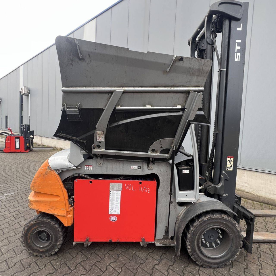 Electric forklift Still RX60-45: picture 10
