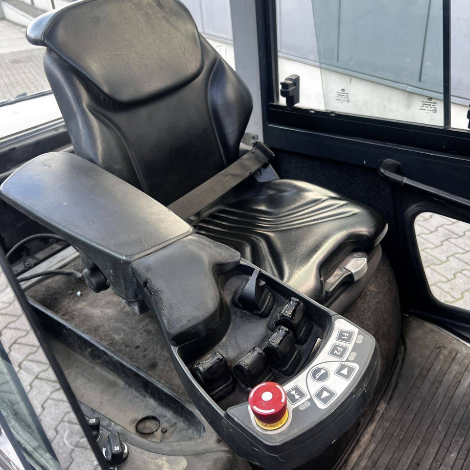 Diesel forklift Still RX70-50/600: picture 8