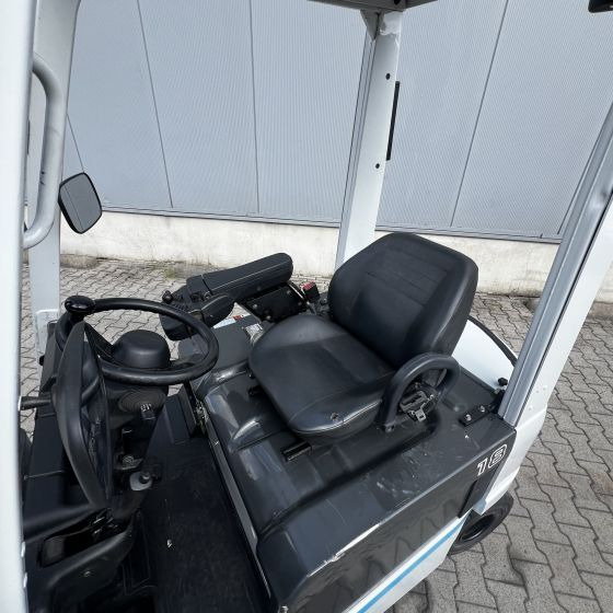 Unicarriers EF18 (JAG1N1L18Q) - Electric forklift: picture 4 Unicarriers EF18 (JAG1N1L18Q) - Electric forklift: picture 4