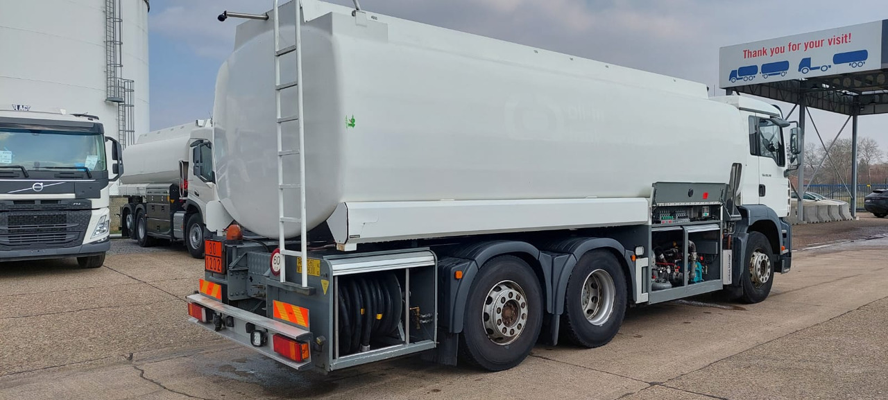 Tank truck MAN HS 26 FNLC: picture 8