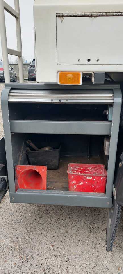 VOLVO FM - Tank truck: picture 3 VOLVO FM - Tank truck: picture 3