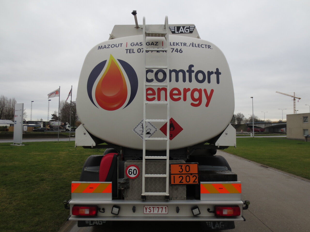 Tank truck Volvo FMFH: picture 17