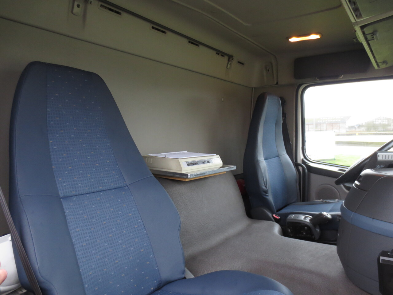 Tank truck Volvo FMFH: picture 12