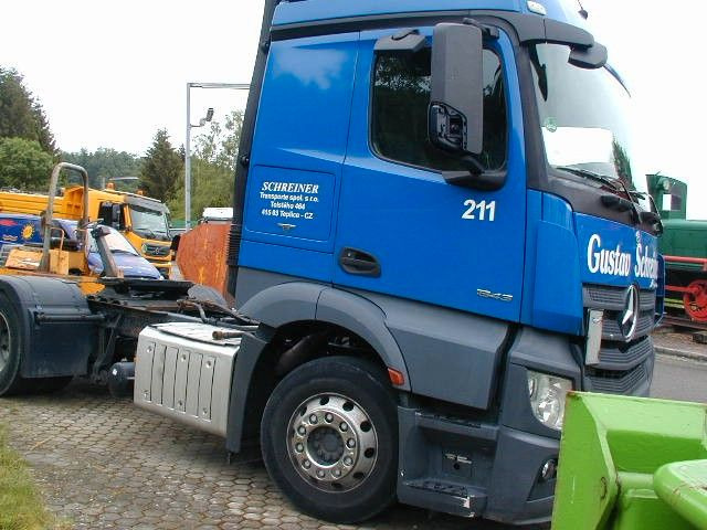 Mercedes-Benz 1843 Actros - Tractor unit: picture 2 Mercedes-Benz 1843 Actros - Tractor unit: picture 2