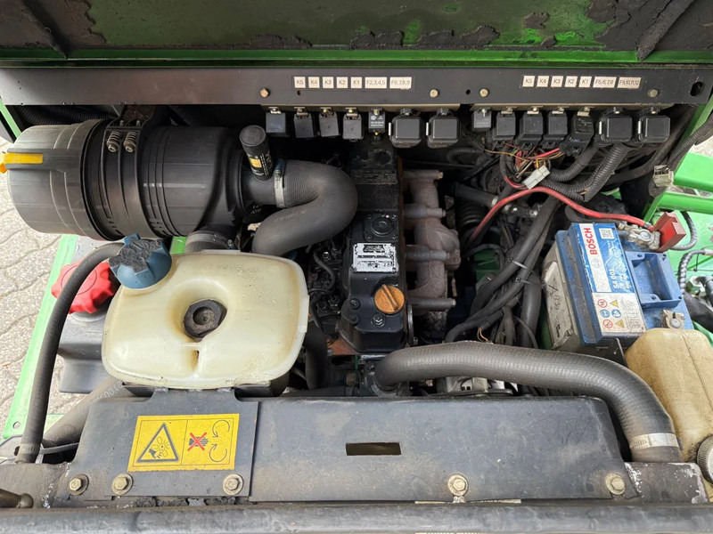 Garden mower John Deere 1515 Series 2 decks cyclo maaier Airco 4X4: picture 20 Garden mower John Deere 1515 Series 2 decks cyclo maaier Airco 4X4: picture 20