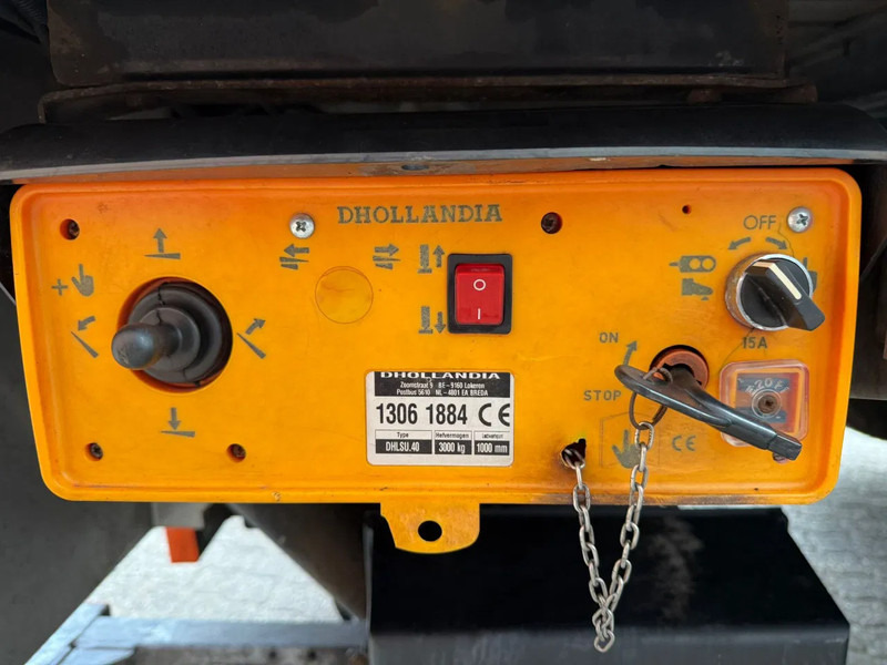 Box truck MAN TGS 26.320 EEV Koffer Stuuras AHK 3.000KG LBW 370.859 KM! NL Truck: picture 8