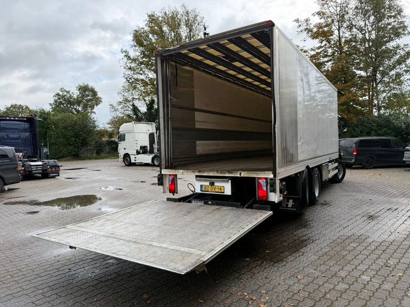 MAN TGS 26.320 Koffer Stuuras AHK 2.500KG LBW 319.460KM! NL Truck - Box truck: picture 5 MAN TGS 26.320 Koffer Stuuras AHK 2.500KG LBW 319.460KM! NL Truck - Box truck: picture 5