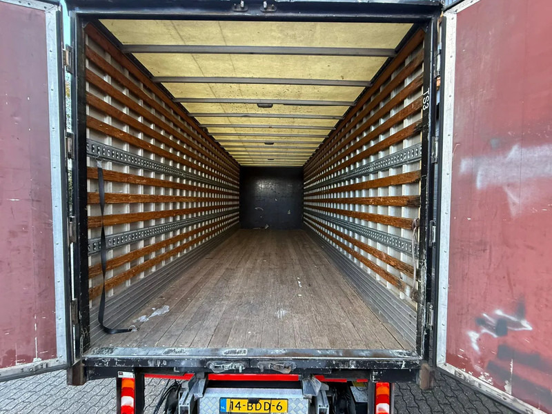 Box truck Mercedes-Benz Atego 1318 4X2 BDF Koffer Standairco 2.000KG LBW APK 07-2026: picture 8 Box truck Mercedes-Benz Atego 1318 4X2 BDF Koffer Standairco 2.000KG LBW APK 07-2026: picture 8