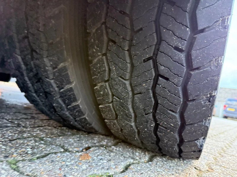 Box truck Mercedes-Benz Atego 1318 4X2 BDF Koffer Standairco 2.000KG LBW APK 07-2026: picture 17 Box truck Mercedes-Benz Atego 1318 4X2 BDF Koffer Standairco 2.000KG LBW APK 07-2026: picture 17