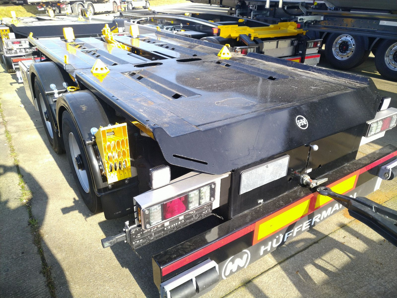 Hüffermann 2-ACHS-MINI-CARRIER MULTIFIX verzinkt NEU BPW Hüffermann 2-ACHS-MINI-CARRIER MULTIFIX verzinkt NEU BPW - Roll-off/ Skip trailer: picture 5 Hüffermann 2-ACHS-MINI-CARRIER MULTIFIX verzinkt NEU BPW Hüffermann 2-ACHS-MINI-CARRIER MULTIFIX verzinkt NEU BPW - Roll-off/ Skip trailer: picture 5