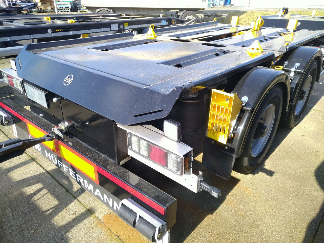 Hüffermann 2-ACHS-MINI-CARRIER MULTIFIX verzinkt NEU BPW Hüffermann 2-ACHS-MINI-CARRIER MULTIFIX verzinkt NEU BPW - Roll-off/ Skip trailer: picture 3 Hüffermann 2-ACHS-MINI-CARRIER MULTIFIX verzinkt NEU BPW Hüffermann 2-ACHS-MINI-CARRIER MULTIFIX verzinkt NEU BPW - Roll-off/ Skip trailer: picture 3