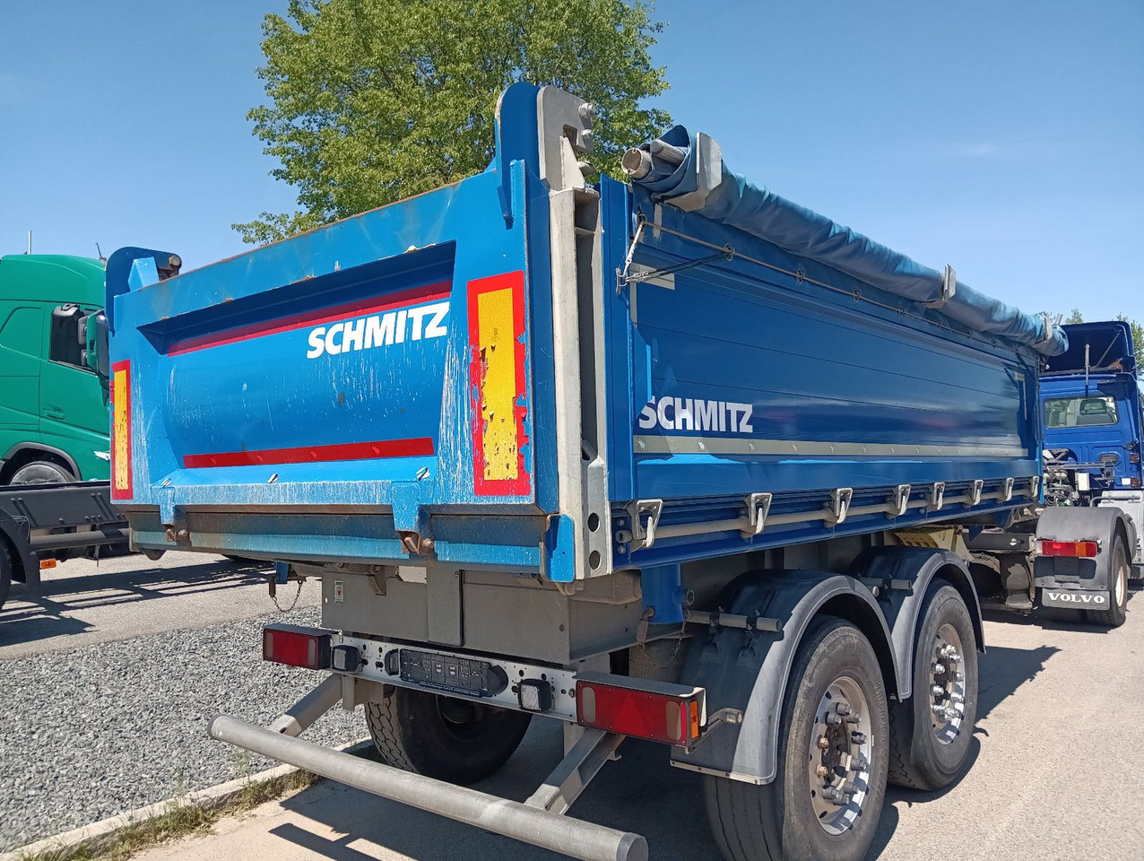 Schmitz Cargobull ZKI 18 Tandem 3-Seiten Kipper ALU ALCOA Rollplan - Tipper trailer: picture 4 Schmitz Cargobull ZKI 18 Tandem 3-Seiten Kipper ALU ALCOA Rollplan - Tipper trailer: picture 4