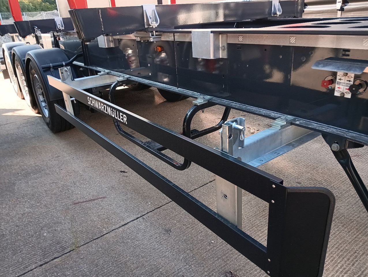 Schwarzmüller 3-A Rungensattel 6xExte144S 5560kg NEU sofort Schwarzmüller 3-A Rungensattel 6xExte144S 5560kg NEU sofort leasing Schwarzmüller 3-A Rungensattel 6xExte144S 5560kg NEU sofort Schwarzmüller 3-A Rungensattel 6xExte144S 5560kg NEU sofort: picture 15