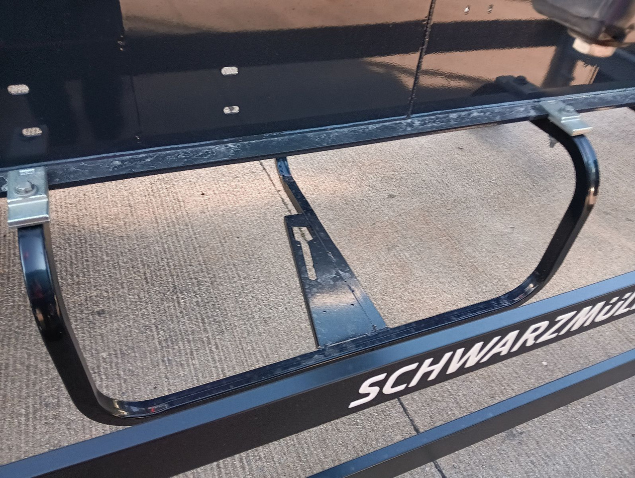 Schwarzmüller 3-A Rungensattel 6xExte144S 5560kg NEU sofort Schwarzmüller 3-A Rungensattel 6xExte144S 5560kg NEU sofort leasing Schwarzmüller 3-A Rungensattel 6xExte144S 5560kg NEU sofort Schwarzmüller 3-A Rungensattel 6xExte144S 5560kg NEU sofort: picture 17