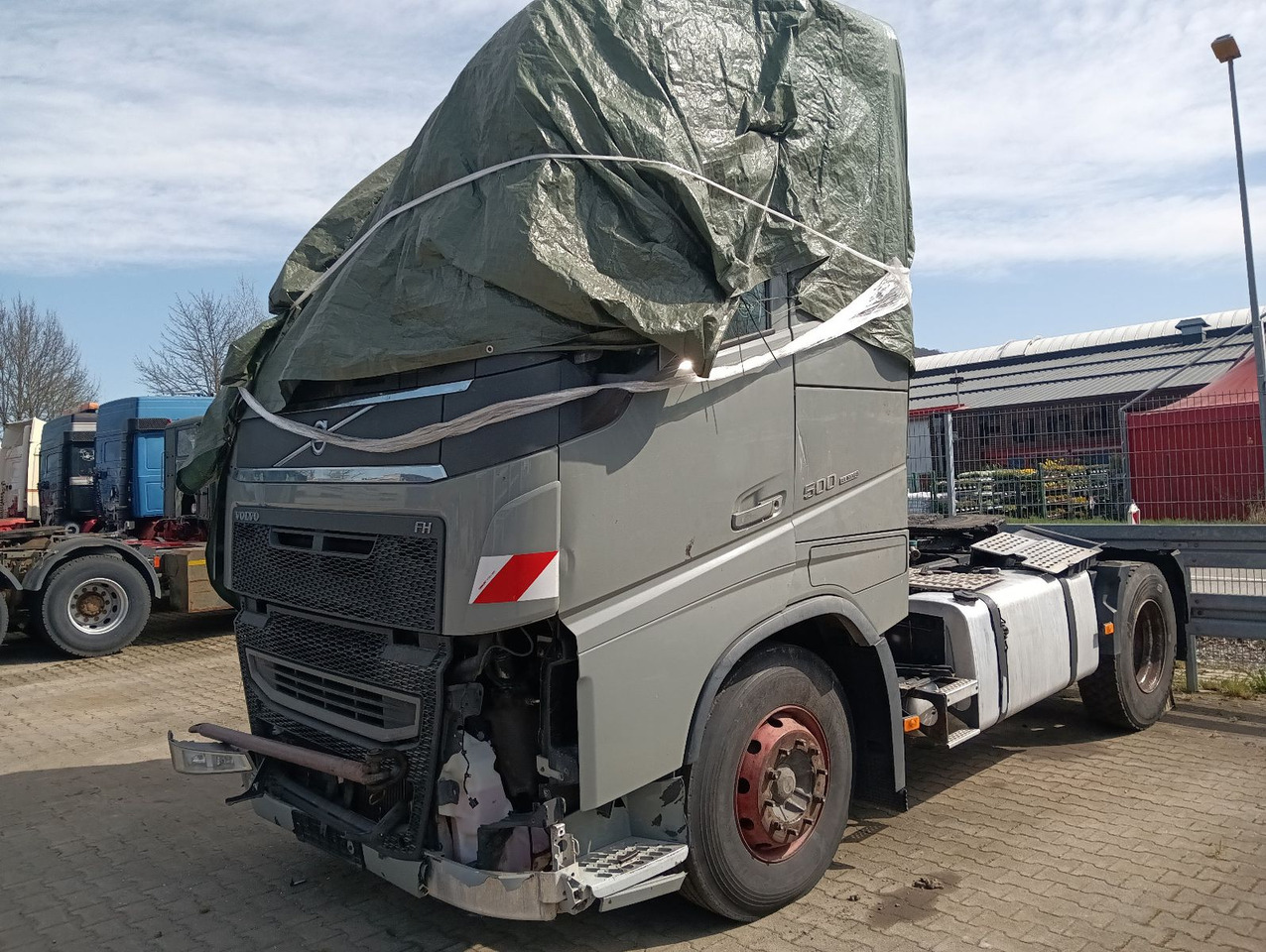 Volvo FH 500 Globe CRAWLER Hydr.,Luft/Luft Motor läuft - Tractor unit: picture 3 Volvo FH 500 Globe CRAWLER Hydr.,Luft/Luft Motor läuft - Tractor unit: picture 3