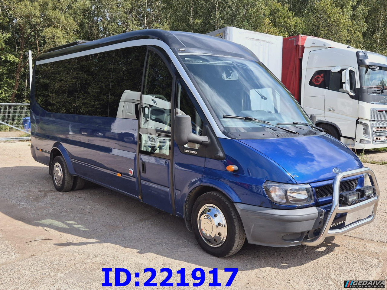 FORD Sunset VIP 17-seats - Coach: picture 3 FORD Sunset VIP 17-seats - Coach: picture 3