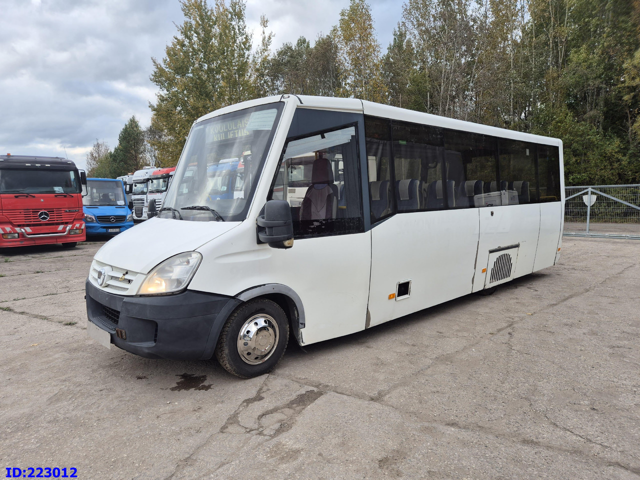 IVECO Daily 50C18 - 23-seater - Coach: picture 1 IVECO Daily 50C18 - 23-seater - Coach: picture 1