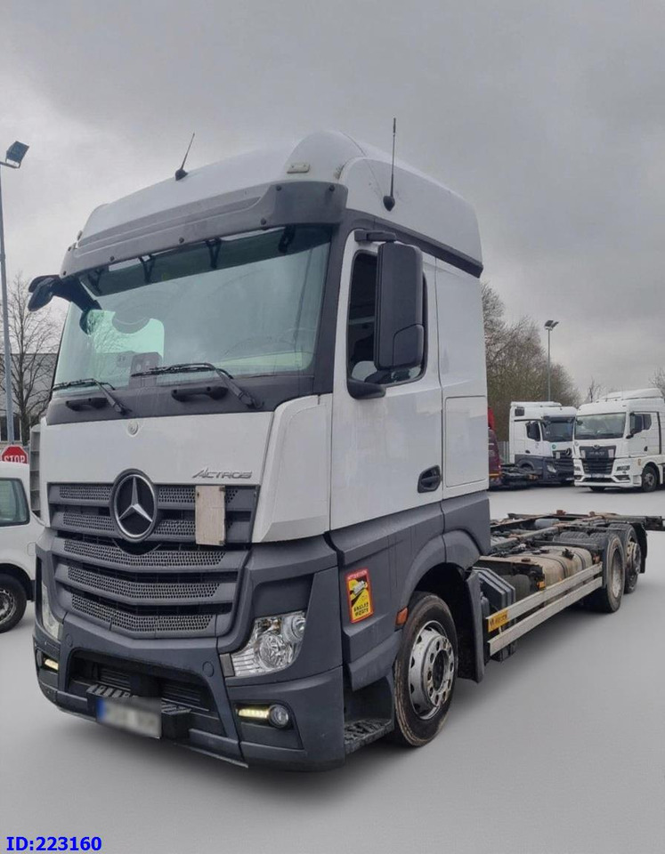 MERCEDES-BENZ Actros 2542 BDF Euro6 - Cab chassis truck: picture 1 MERCEDES-BENZ Actros 2542 BDF Euro6 - Cab chassis truck: picture 1