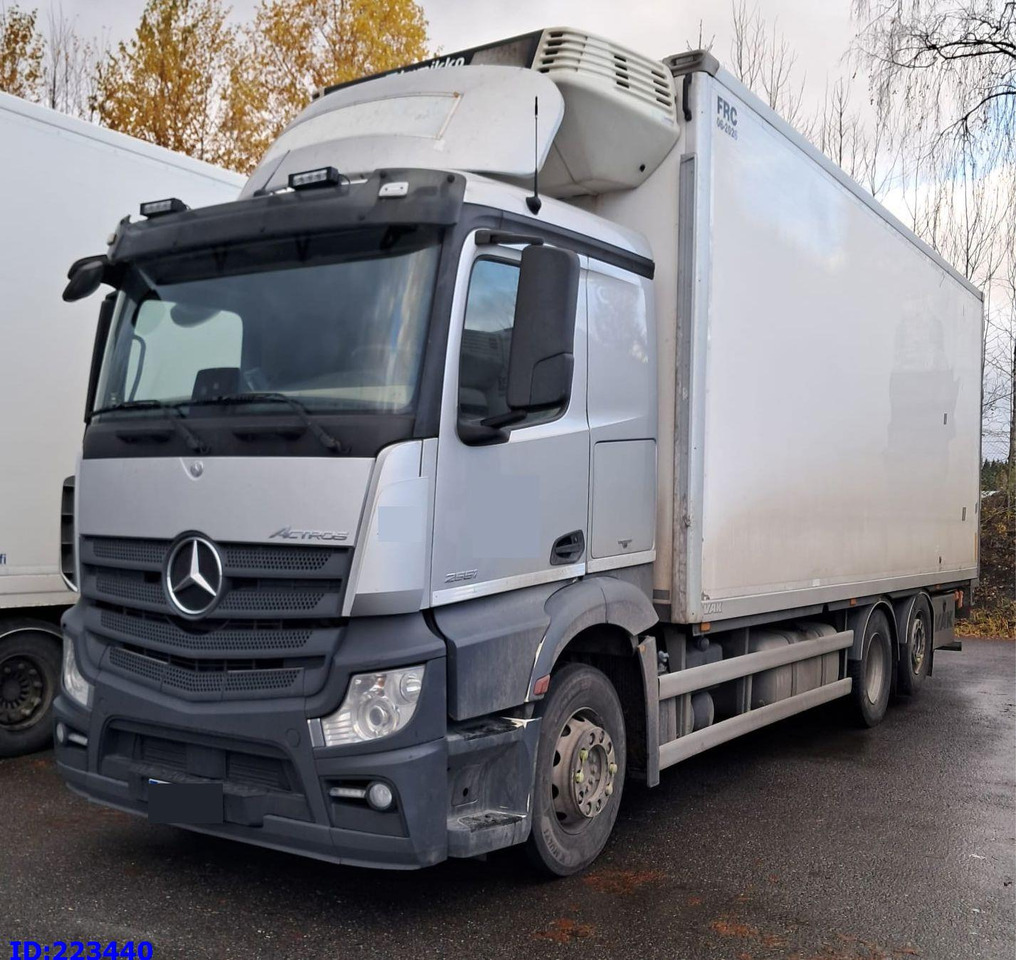 MERCEDES-BENZ Actros 2551 6x2 Euro6 - Refrigerator truck: picture 1 MERCEDES-BENZ Actros 2551 6x2 Euro6 - Refrigerator truck: picture 1