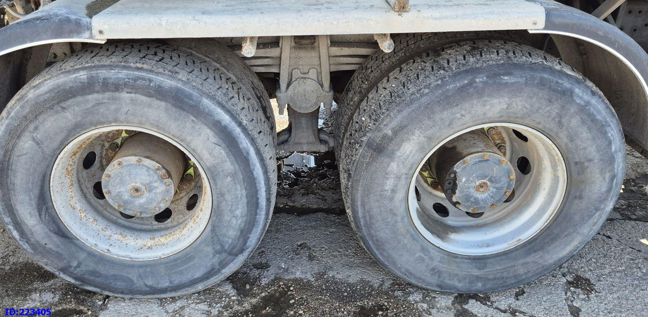 Cab chassis truck MERCEDES-BENZ Axor 2633 6x4 Full steel: picture 7 Cab chassis truck MERCEDES-BENZ Axor 2633 6x4 Full steel: picture 7