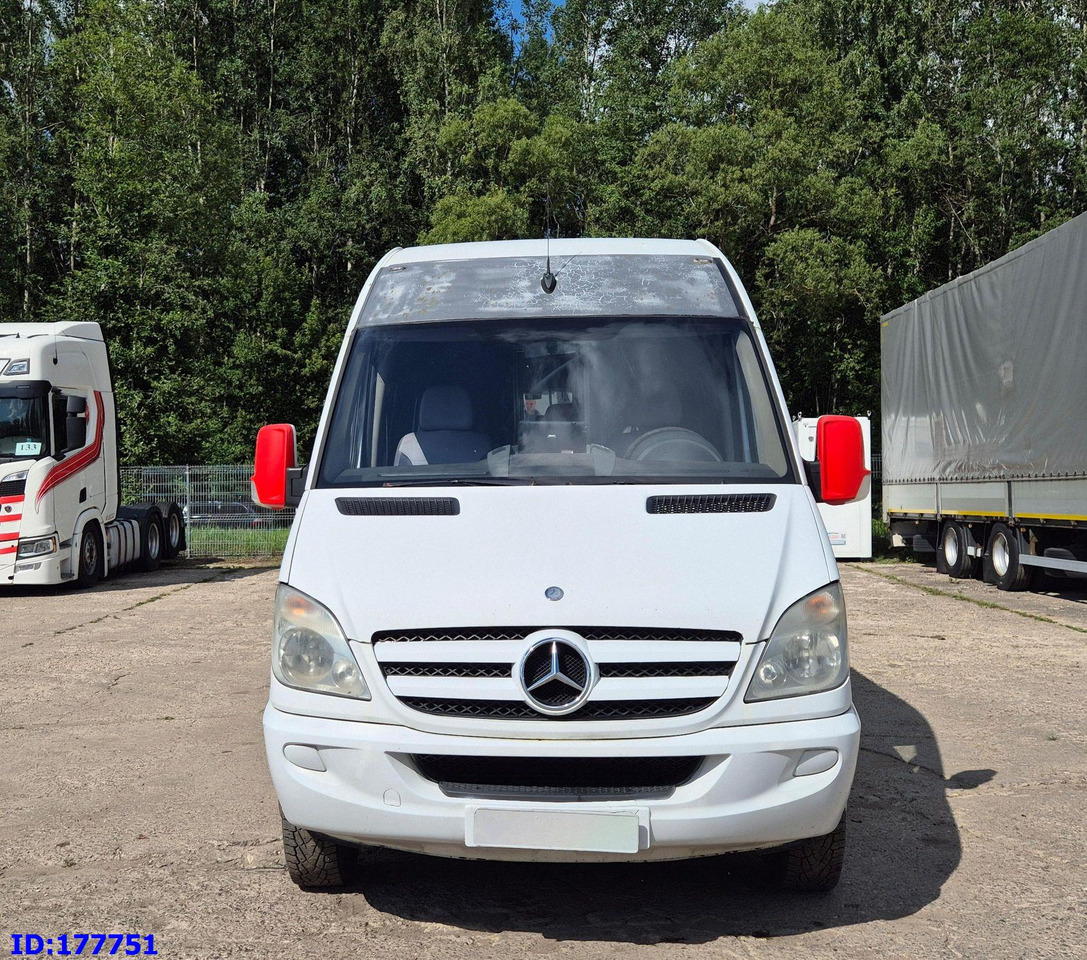 MERCEDES-BENZ Sprinter 518 - VIP - 17-seater - Coach: picture 2 MERCEDES-BENZ Sprinter 518 - VIP - 17-seater - Coach: picture 2