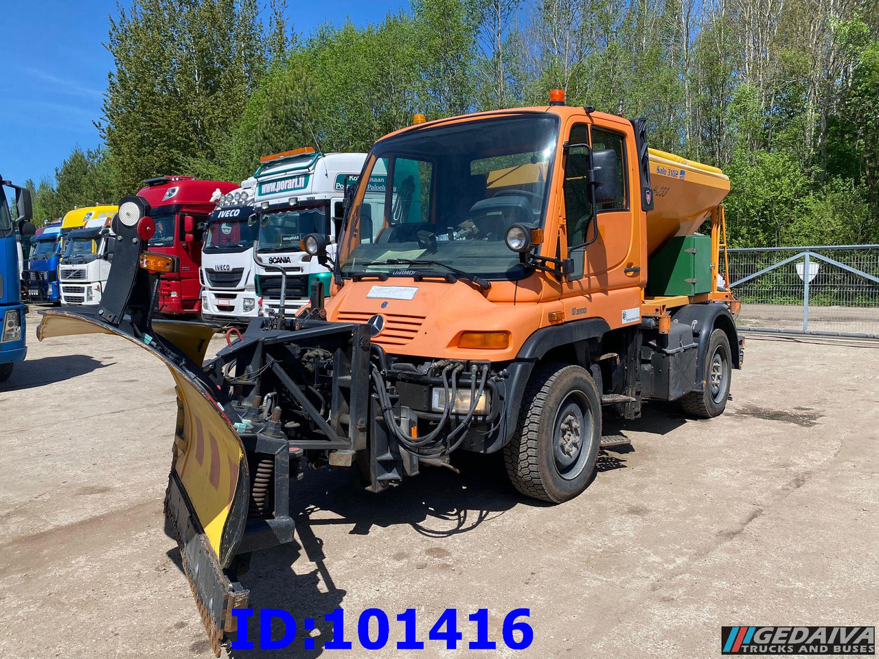 MERCEDES-BENZ Unimog U300 4X4 - Snow removal vehicle: picture 1 MERCEDES-BENZ Unimog U300 4X4 - Snow removal vehicle: picture 1