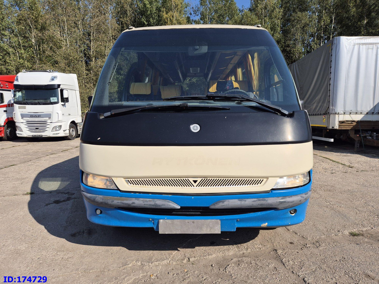 MERCEDES-BENZ Vario 815 26-Seater - Coach: picture 2 MERCEDES-BENZ Vario 815 26-Seater - Coach: picture 2