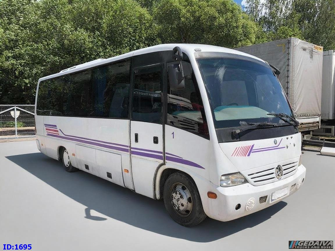 MERCEDES-BENZ Vario Medio 815 30-Seater - Minibus, Coach: picture 4 MERCEDES-BENZ Vario Medio 815 30-Seater - Minibus, Coach: picture 4