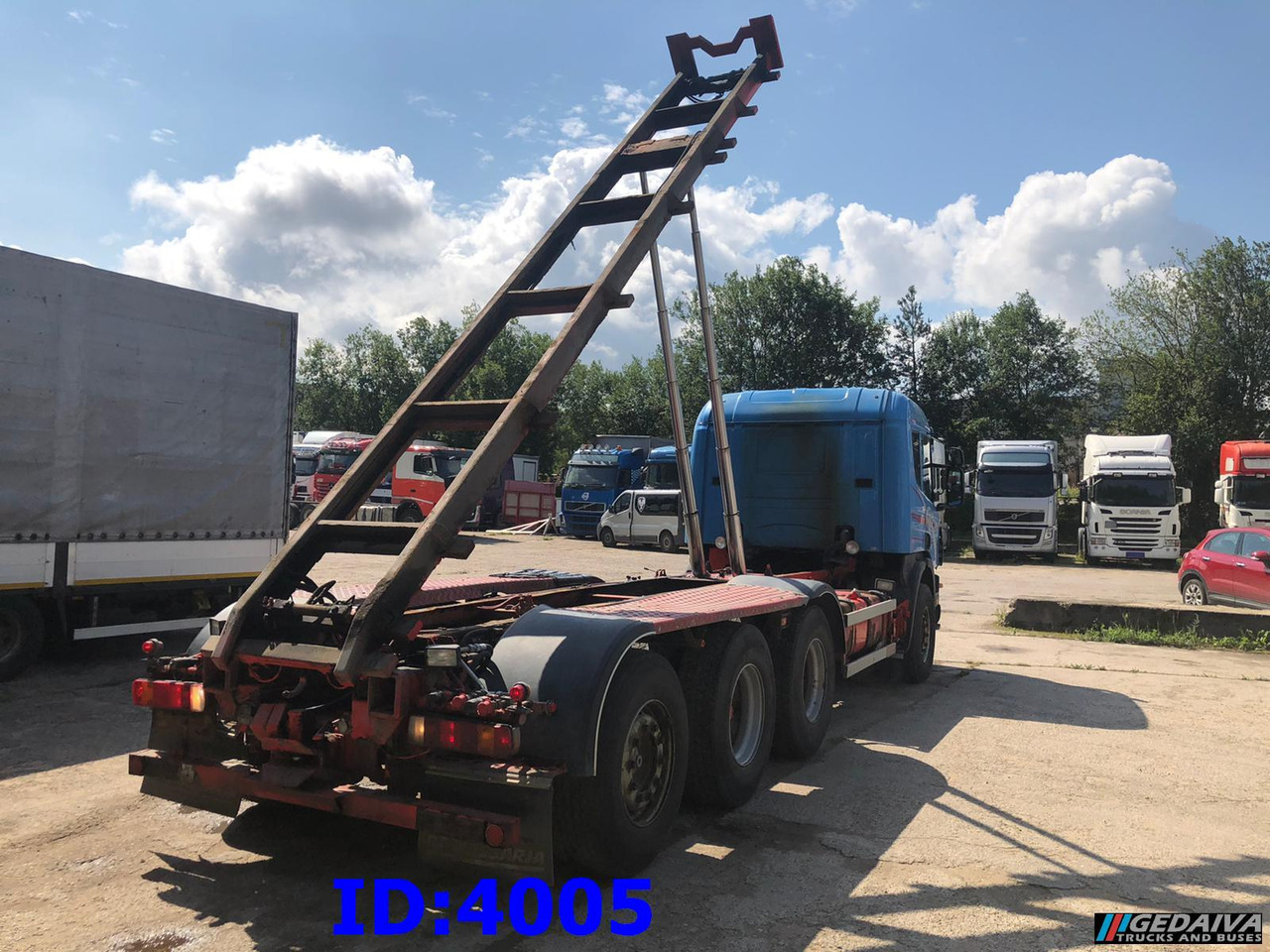 SCANIA 124 400 8x4 - Cable system truck: picture 5 SCANIA 124 400 8x4 - Cable system truck: picture 5