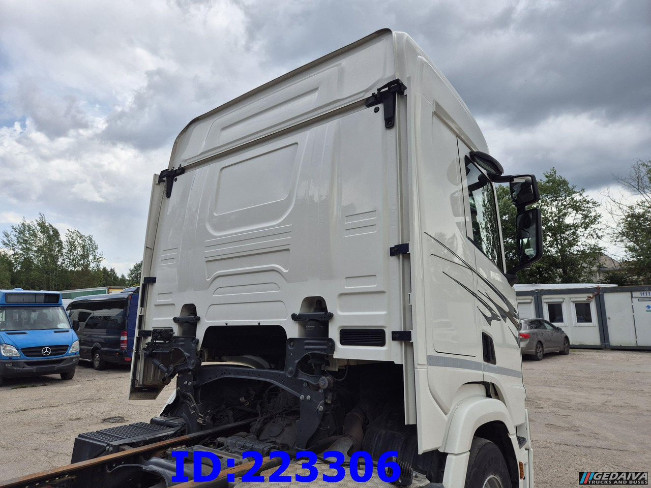 SCANIA R500 6X2 Steering axle - Cab chassis truck: picture 5 SCANIA R500 6X2 Steering axle - Cab chassis truck: picture 5