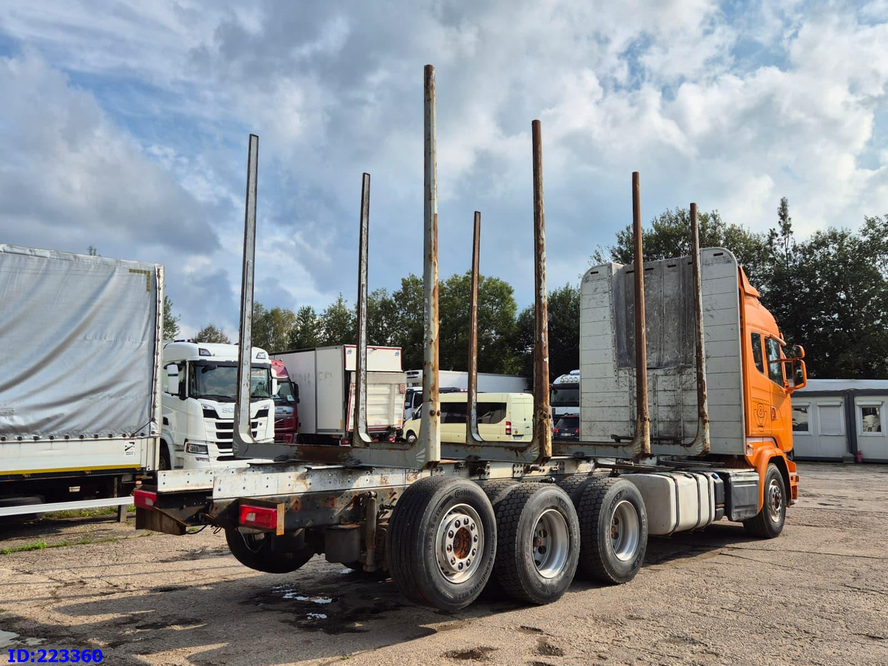 SCANIA R580 8X4 V8 Retarder - Log truck: picture 4 SCANIA R580 8X4 V8 Retarder - Log truck: picture 4