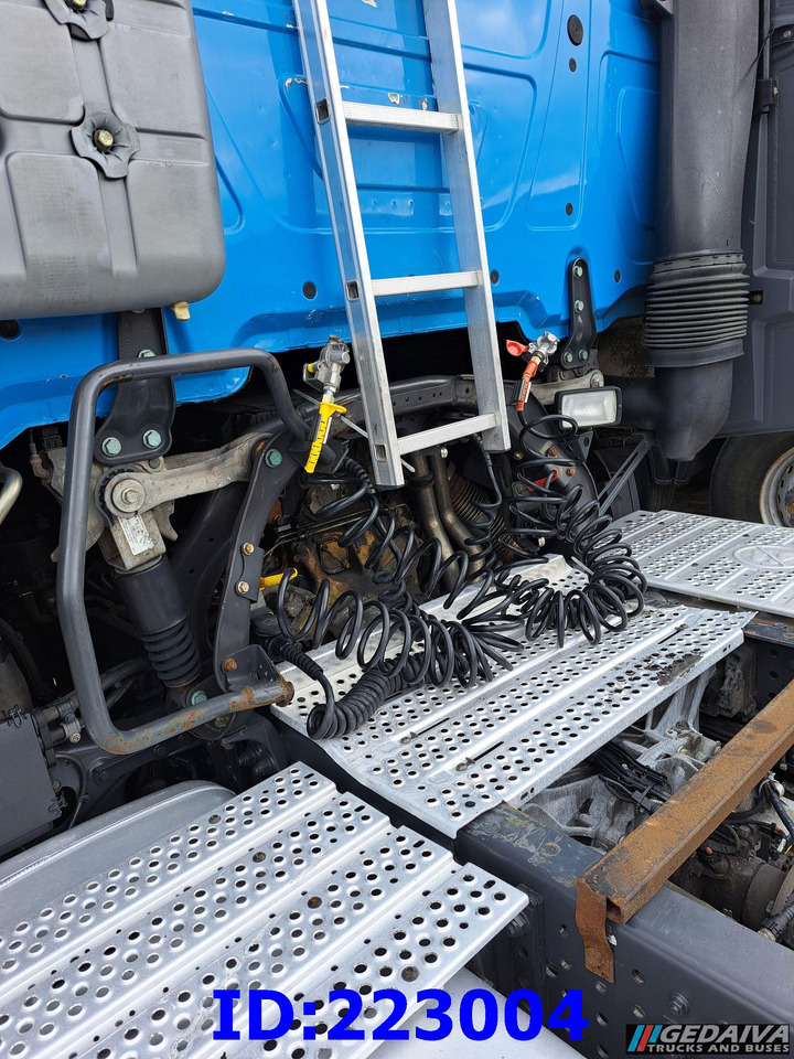 Tractor unit MERCEDES-BENZ Actros 1842 MEGA Euro6: picture 9