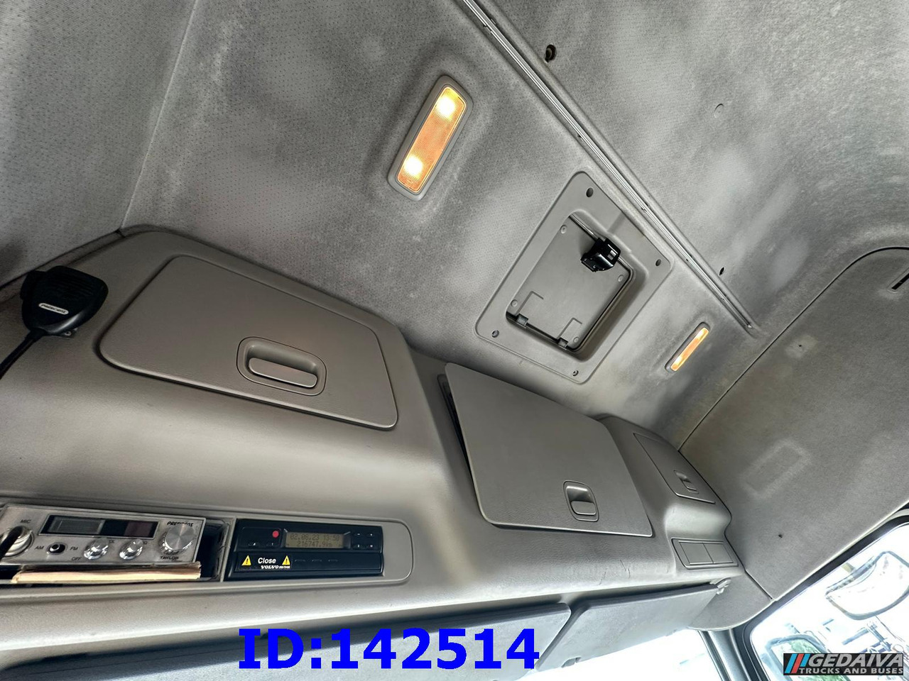 Tractor unit VOLVO FH12 420HP 6x2 Manual: picture 12